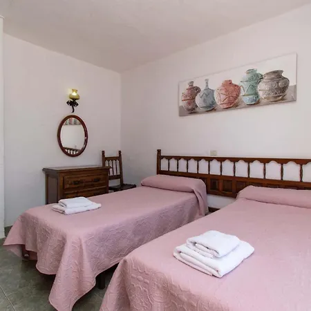 Floritas 20 - Two Bed Apartment Playa de las Americas (Tenerife)