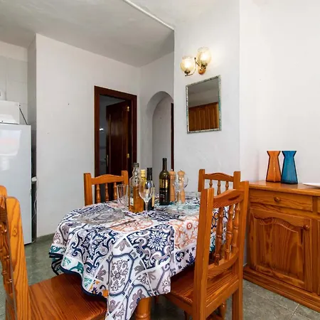 Floritas 20 - Two Bed Apartment *