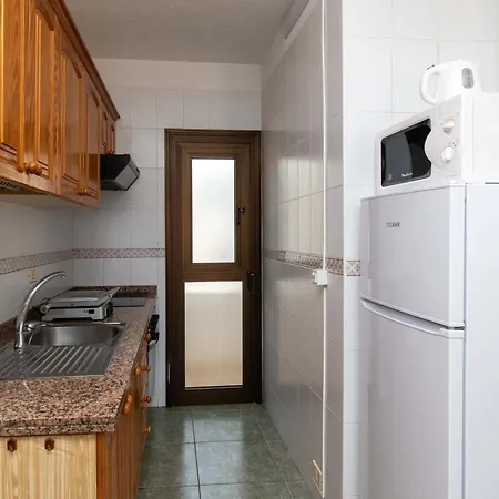 Floritas 20 - Two Bed דירה